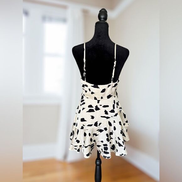 Vici Luxxel Play Dress Romper Size M - Picture 7 of 15